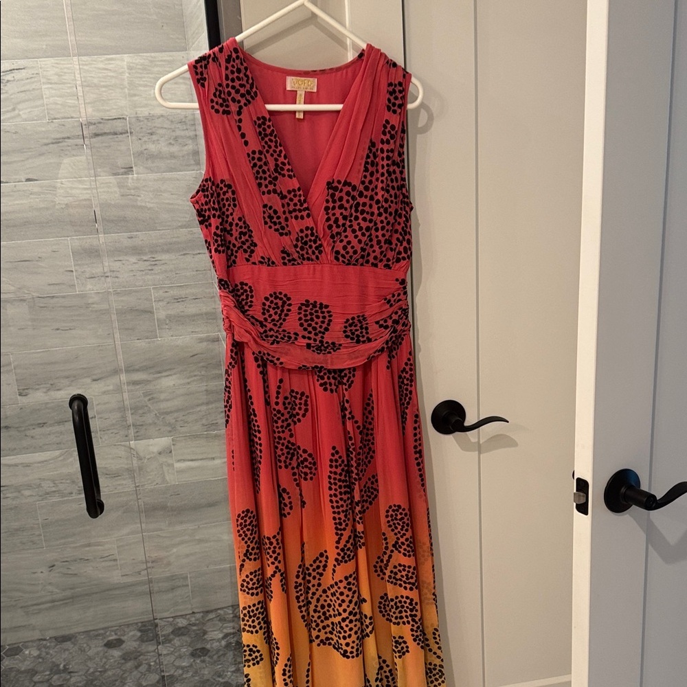 Elegant Sleeveless Red and Orange Maxi Dress